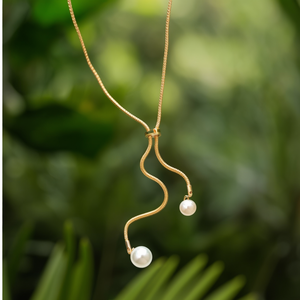 Collier de perles en acier inoxydable 316L plaqué or PVD, chaîne durable et résistante avec design de perle tombante - Product Image 3