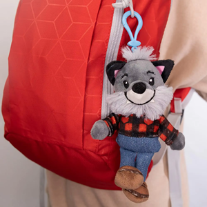 UYEAH OEM/ODM Llavero de Peluche de Lobo Gris Personalizado con Diseño de Logotipo Personalizado para Todas las Edades - Product Image 2