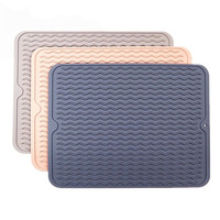 Tapis de séchage de vaisselle en silicone de style vague de 16 pouces mignon moderne grand tampon lavable durable conception personnalisée pour les hôtels en gros