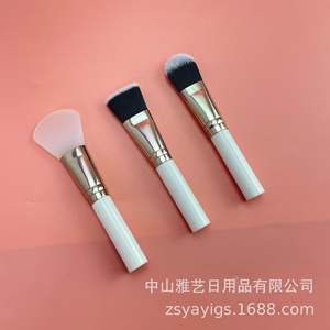 Pinceau de maquillage à poils doux portable unique de haute qualité, fond de teint en cheveux synthétiques blancs, crème, masque, petit applicateur en silicone pour le visage - Product Image 3