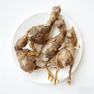 Friandises pour chats et chiens en gros, marque privée, OEM, en vrac, naturelles, lyophilisées, à base de poussins d'un jour riches en protéines, pour animaux de compagnie - Product Image 1