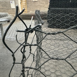 Grillage hexagonal galvanisé pour gabions - Treillis robuste pour cages à pierres, murs de soutènement et lutte contre l'érosion - Product Image 5