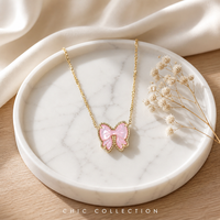 Collier Pendentif Nœud Papillon de Luxe en Laiton, Perles et Diamants, Chaîne Maillons Bambou Plaqué Or 18K, Bijou Femme Adorable, Cadeau de Mariage Élégant