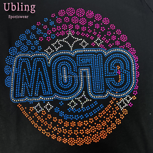 شعار مخصص بالجملة مخصص حجر الراين نقل الحرارة تصميم لامع بلينغ نقل للتيشيرت - Product Image 3