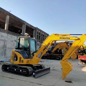 Mini-excavatrice sur chenilles Komatsu PC55MR d'occasion, 5,5 tonnes, godet de 0,2 m³, marque japonaise d'origine, faible nombre d'heures, certifiée CE - Product Image 2