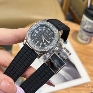 Montre mécanique automatique de luxe en gros d'usine, cadran en cristal de haute qualité avec accents en zircon et silicone - Product Image 2