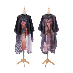 Cape de coiffure en polyester résistante à l'eau pour salon, styliste, hommes et femmes, cape de protection pour coupe de cheveux, noire - Product Image 5