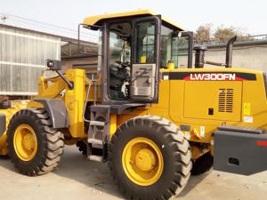 Chargeuse-pelleteuse compacte, excavatrice lourde, vente aux enchères <span class=keywords><strong>de</strong></span> matériel <span class=keywords><strong>de</strong></span> <span class=keywords><strong>construction</strong></span>, excavatrice sur chenilles <span class=keywords><strong>de</strong></span> 70 tonnes, Ze360E - Product Image 4