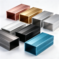 Boîtier électronique en aluminium extrudé sur mesure avec protection IP65, en tôle usinée CNC pour contrôleur de carte de circuit imprimé