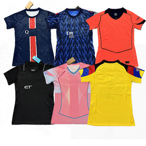 Toptan Kulüp Kadın Futbol Forması 2026 Milli Takım Futbol Forması Özel Numara İsimli Tişört Kısa Kollu Kız Forması - Product Image 1