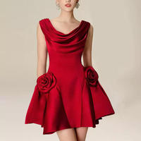 Nouvelle robe courte sexy de style français de haute qualité pour femmes avec col en satin riche et robe à fleurs