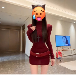 Korean Style Sexy High Neck Red Long Sleeve Bodycon Dress Turtleneck Tight Fit Short Skirt For Autumn City Commuting - Product Image 3