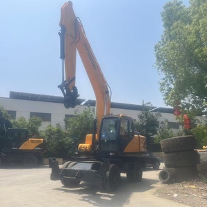 Presque neuf, projet de construction de haute qualité : Excavatrice sur pneus Hyundai 210W d'occasion de 21 tonnes. - Product Image 3