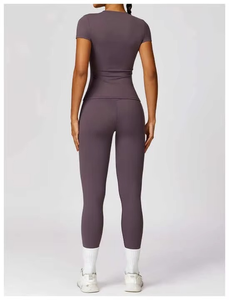 Conjunto Deportivo de 2 Piezas, Leggings Sólidos con Sensación de Segunda Piel, Talla Grande, Secado Rápido, Ropa de Yoga - Product Image 4