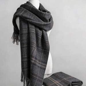 Écharpe en laine mérinos tissée surdimensionnée et chaude, fabriquée par l'usine TAIFU, pour les sports d'hiver et les voyages de <span class=keywords><strong>ski</strong></span>, à franges - Product Image 1