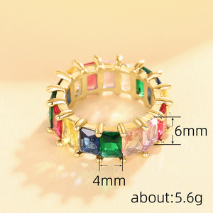 Anello dal Design Geometrico Classico da Donna - Product Image 5