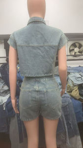 Vestes d'été <span class=keywords><strong>en</strong></span> denim extensible avec poches Top court <span class=keywords><strong>sans</strong></span> manches et short <span class=keywords><strong>en</strong></span> <span class=keywords><strong>jean</strong></span> Ensemble assorti de 2 pièces pour femmes - Product Image 3