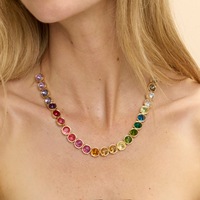 Collier carré en laiton avec diamants colorés de style vintage, personnalisé OEM, et collier en forme de goutte d'eau bleue pour femme, idéal pour les banquets et les soirées.