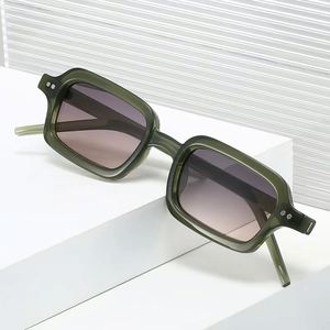 Lunettes de soleil carrées à petite monture, couleur gelée, avec rivets, protection UV400, personnalisables avec logo, pour hommes et femmes, collection mode 2025 - Product Image 2