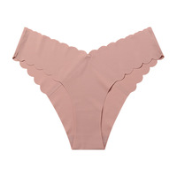 Ropa interior triangular en forma de V de talla grande de una pieza de cintura baja de seda de hielo sin rastro de encaje ondulado para mujer