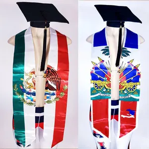 Estampado de rayas bordado celebrando graduación estolas