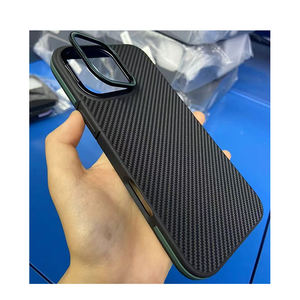 Étui de téléphone coloré de luxe pour Iphone 16 Pro Max en Fiber de carbone Anti empreinte digitale couverture de téléphone lentille de caméra support en métal - Product Image 5