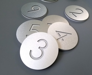 <span class=keywords><strong>Vendita</strong></span> calda del Metallo <span class=keywords><strong>In</strong></span> Acciaio Inox Costruzione Appartamento Albergo Porta Della Camera Numero di Segni - Product Image 1