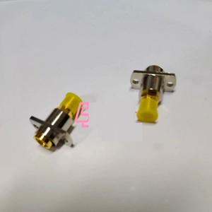 อะแดปเตอร์ติดตั้งบนแผงแบบหน้าแปลน 2 รู SMA/BMA-KKF ความถี่สูง ตัวเมีย SMA เป็นตัวเมีย BMA 18GHz - Product Image 3