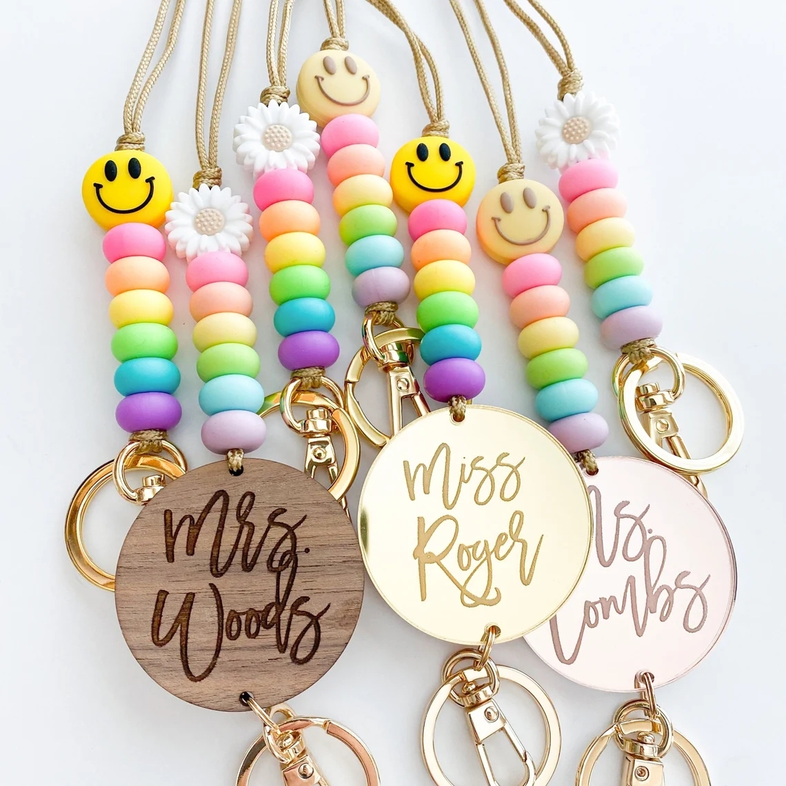 Wholesale Wooden Rainbow Silicone Lanyard Creative Gift Genuine Flat Bead Lanyard Image 4