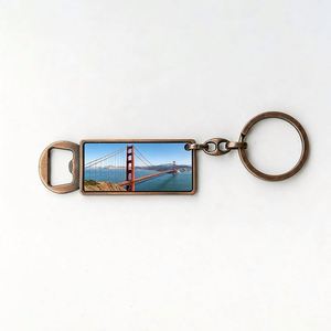 Llavero de Metal de Aleación de Zinc con Diseño de Dibujos Animados, Personalizable de Fábrica, Bonito y Moderno, con Impresión Serigráfica - Product Image 1