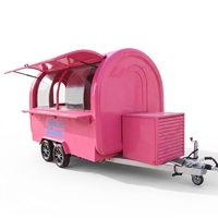 Restaurant mobile entièrement équipé combinant les concepts de crème glacée, de pizza et de hot-dogs pour les opérations de restauration de rue et les traînards de restauration.