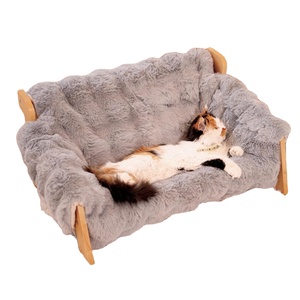 Lit de canapé de <span class=keywords><strong>chat</strong></span> surélevé en bois chats d'intérieur couverture moelleuse lavable amovible <span class=keywords><strong>chaise</strong></span> longue Kitty surélevée adaptée au chiot - Product Image 1