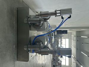 "Prenez cette gemme de remplissage liquide semi-automatique à double tête! Compact, sans tracas et idéal pour les petites et moyennes entreprises. Commandez aujourd'hui - Product Image 6
