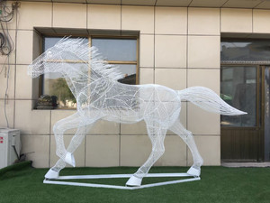 Scultura Artistica in Ferro <span class=keywords><strong>su</strong></span> <span class=keywords><strong>Misura</strong></span>, Rete Metallica Traforata Astratta, Animali: Lumaca, Cavallo, Farfalla, Formica, Paesaggio per Esterni - Product Image 4