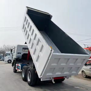 Camion benne Howo 6x4 à conduite manuelle haute efficacité Euro 6, nouveau camion benne Dongfeng Howo avec plusieurs essieux - Product Image 2