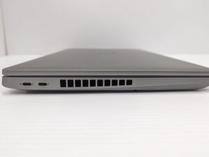 Estación de Trabajo Gráfica Móvil 3561, Portátil de Diseño y Modelado de 15.6 Pulgadas, T600 4G con Pantalla Independiente - Product Image 4