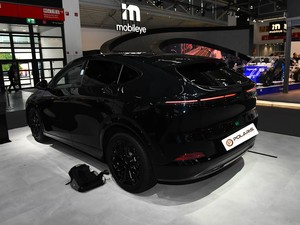 XPeng G6 Modelo 2026 1704 <span class=keywords><strong>MAX</strong></span> SUV Mediano con Extensor de Autonomía, Vehículo Eléctrico de Nueva Energía para Exportació<span class=keywords><strong>n</strong></span> Global - Product Image 4