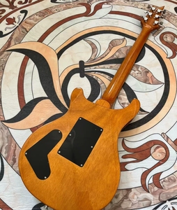 <span class=keywords><strong>Guitarra</strong></span> Eléctrica <span class=keywords><strong>PRS</strong></span> Tiger Stripe Transparente Negra de Alta Calidad con Pastillas Humbucker Dobles de Carcasa Abierta y Trémolo Cuerpo y Mástil de Caoba - Product Image 6