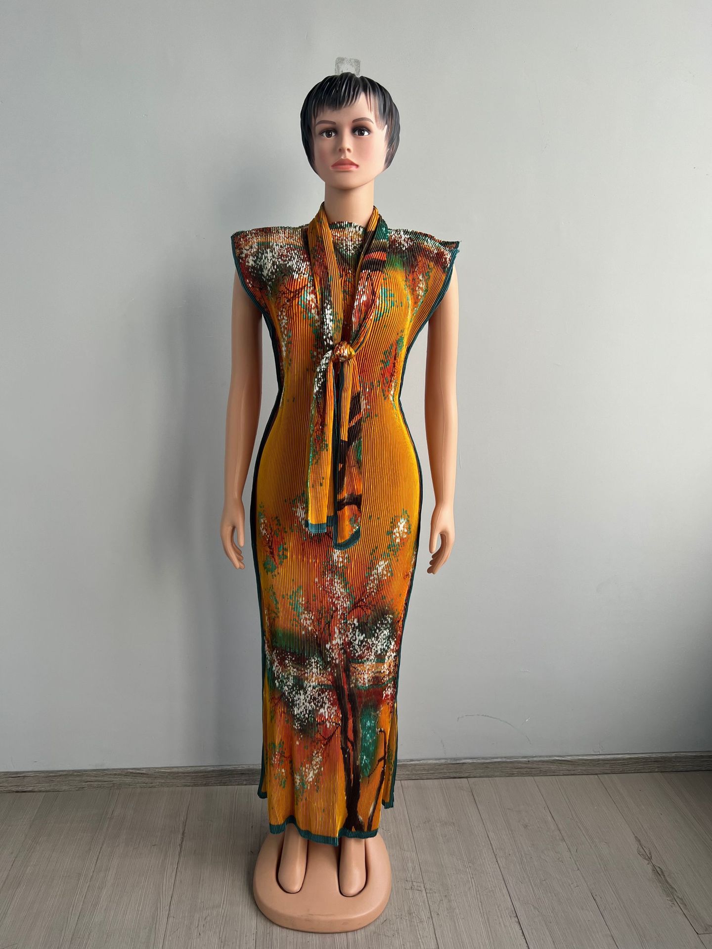 Pleated dress 22