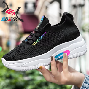 Zapatillas Deportivas Casuales de Punto Transpirables en Blanco y Negro para Mujer, Zapatos de Moda Femeninos - Product Image 3