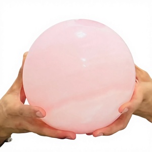 Vente en gros de cristaux Crystalsbydua gravés et polis, boule de cristal de collection de haute qualité, sphère de calcite rose pour la décoration - Product Image 3