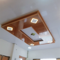 Meilleure vente de carreaux de plafond en pvc de haute qualité panneaux de plafond en pvc pour la décoration intérieure