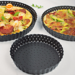 <span class=keywords><strong>Teglia</strong></span> Rotonda per Torte e Pizza con Fondo Removibile, in Acciaio al Carbonio Perforato per Forno - Product Image 1