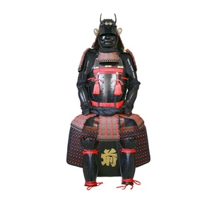 Armadura de Samurái de Tamaño Real, Disfraz de Guerrero Negro y Rojo con Kabuto para Accesorios de Cine - Product Image 1