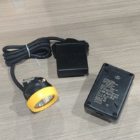 Lampe minière LED rechargeable au lithium-ion industrielle KL8M IP68 10400mAh avec capuchon de sécurité