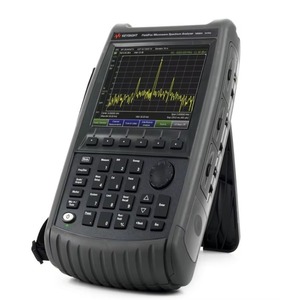 Analyseur de micro-ondes portable Keysight / Agilent N9962A FieldFox, 50 GHz - Product Image 3