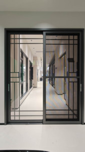 Puerta Corredera Individual Moderna Personalizada Deioux, Puerta de Granero Colgante, de Aluminio y Vidrio, Impermeable, para Interiores, Cocina, Baño - Product Image 2