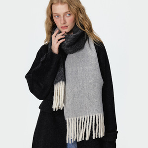 Women's Winter Long Plaid Scarf Color Block Tassel Soft Thick <b>Warm</b> Korean Style Fashion <b>Shawl</b> Neck <b>Wrap</b> - Product Image 5