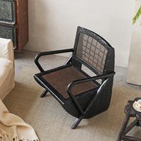 Fauteuil Wabi-Sabi en bois massif avec dossier en rotin pour salon, chaise longue individuelle pour maison d'hôtes et villa