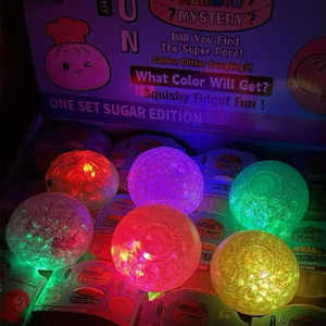 Five <span class=keywords><strong>Below</strong></span> Squishy Luminoso en la Oscuridad, Juguete de Bollo Suave Antiestrés, Juguete para Niños, Regalo de Fiesta, Colgante Squishy de Bollo Sorpresa - Product Image 6